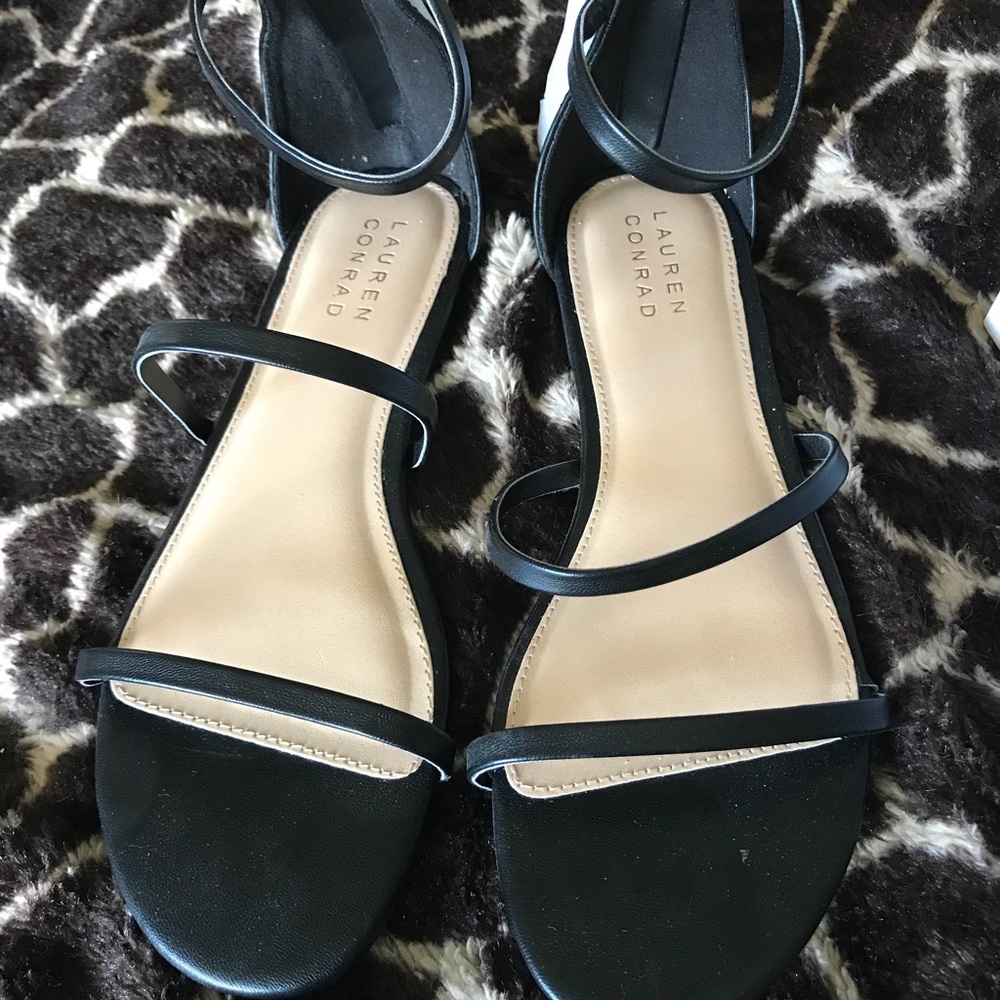 NIB LC Lauren Conrad sandals